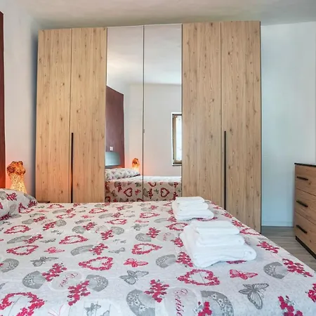 La Vecia Casa Apartment *